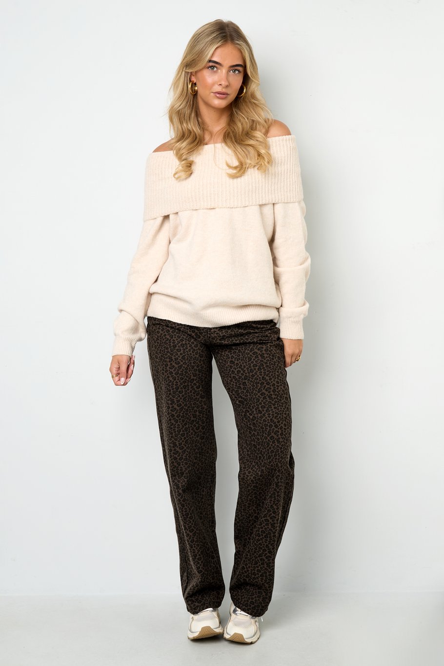 Shoulder Classic Trui Wit