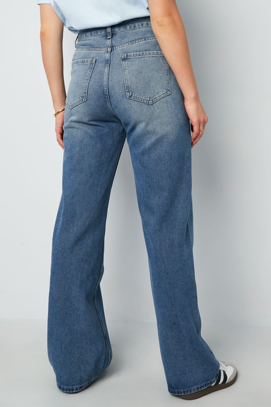 jeans zip up