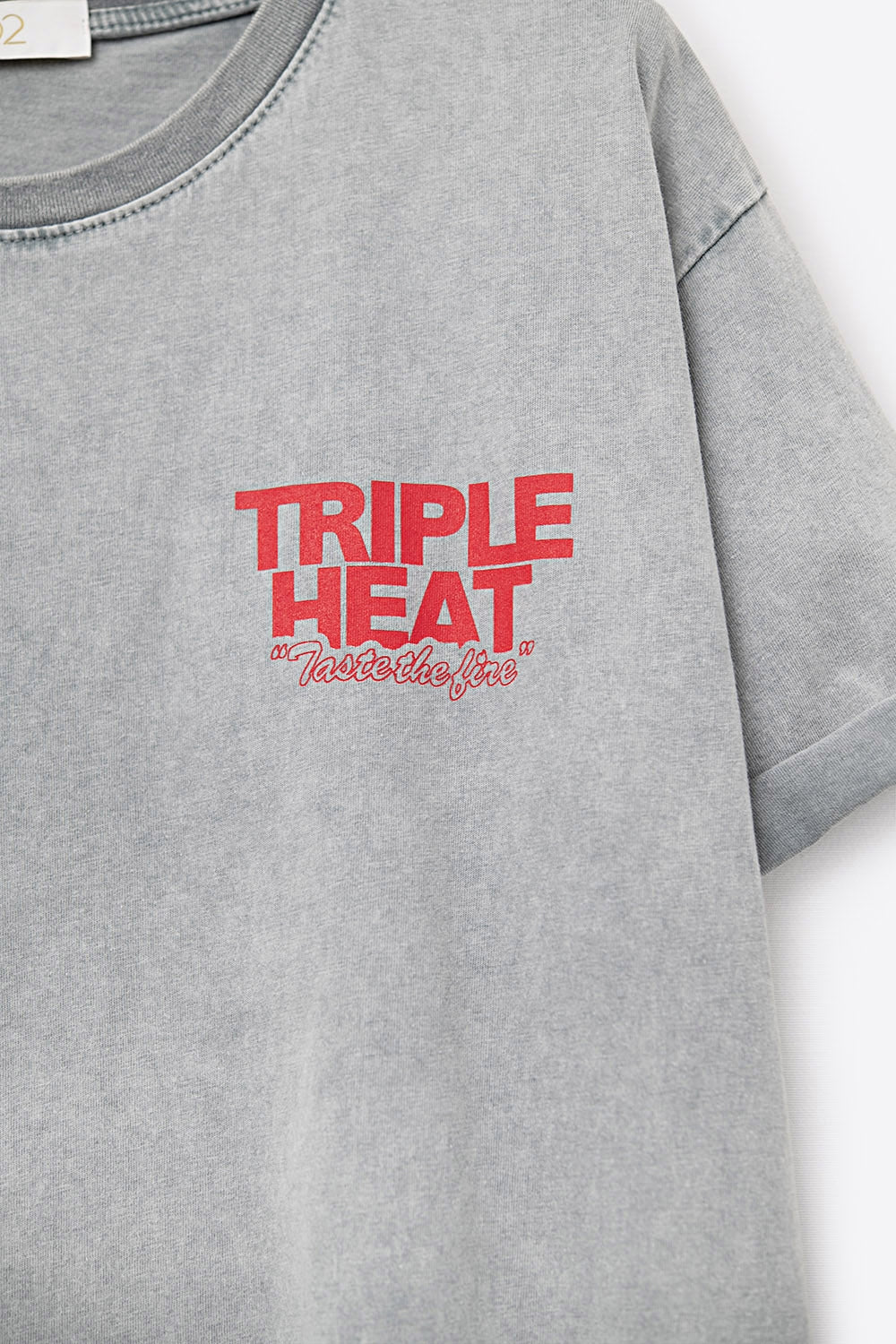 grijs gewassen relaxed fit korte mouwen triple heat logo t-shirt