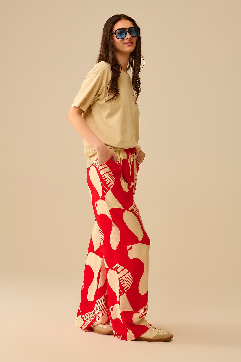Rode Wijde Broek Met Abstracte Print