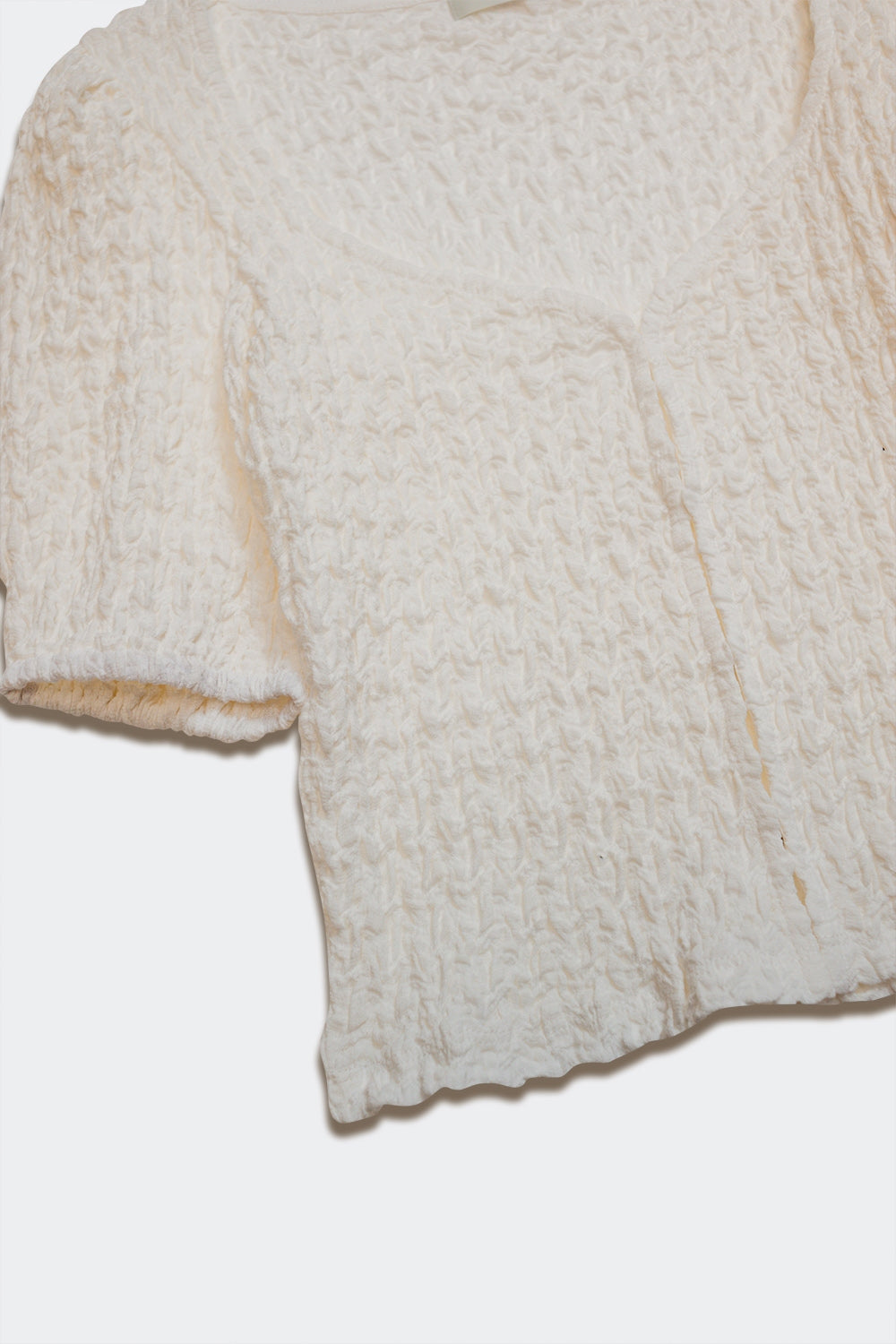 Witte Top Met Ballonmouwen En Haak-En-Oogsluiting